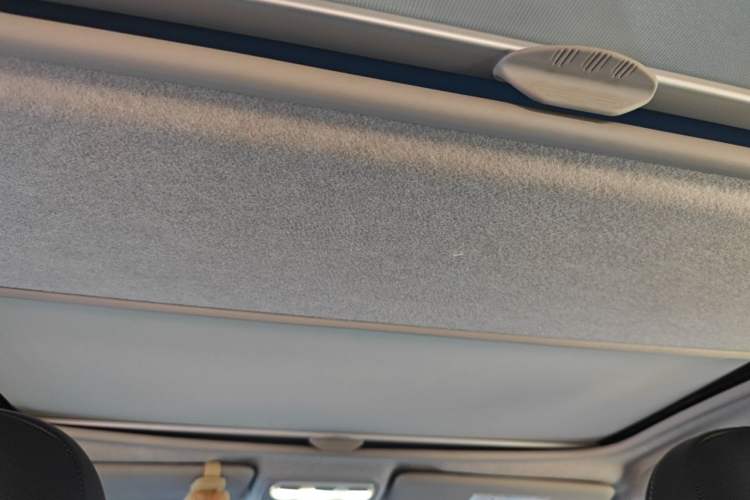 Used smart forfour 2016 1.0L 52 kW Passion Edition Headliner