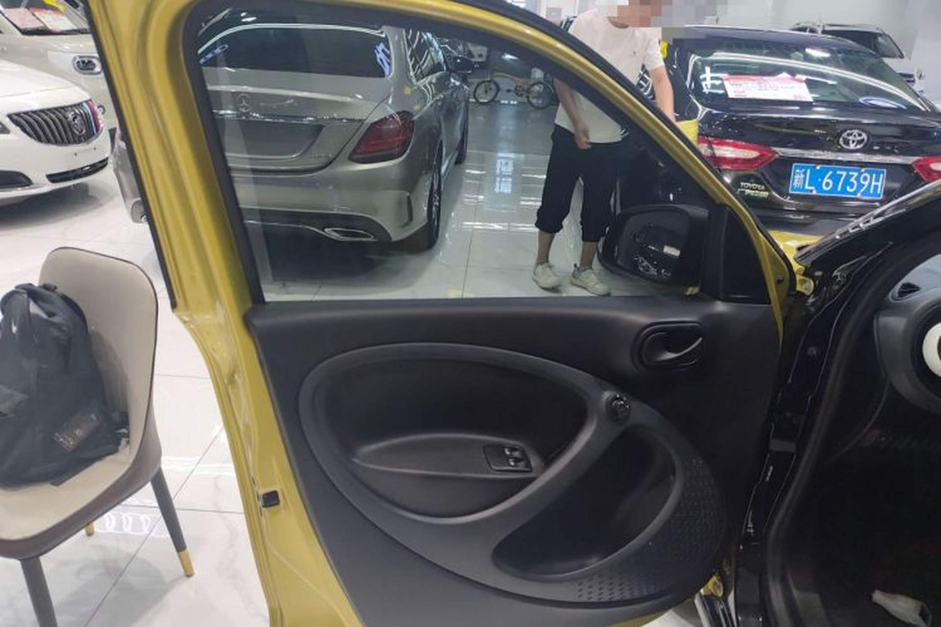 Used smart forfour 2016 1.0L 52 kW Dynamic Edition Interior 7