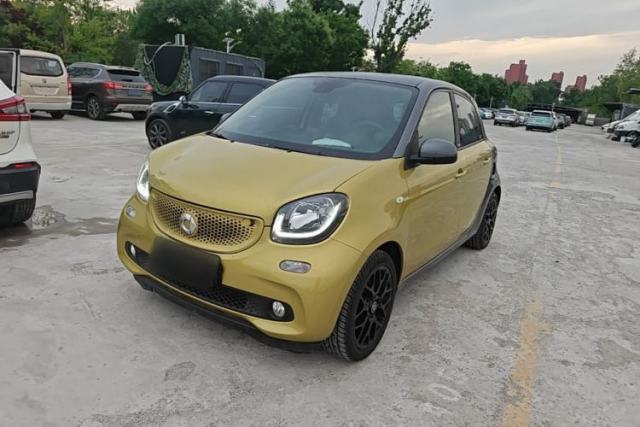 Used smart forfour 2016 0.9T 66 kW Pioneer Edition
