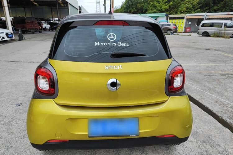 Used smart forfour 2016 1.0L 52 kW Dynamic Edition Rear
