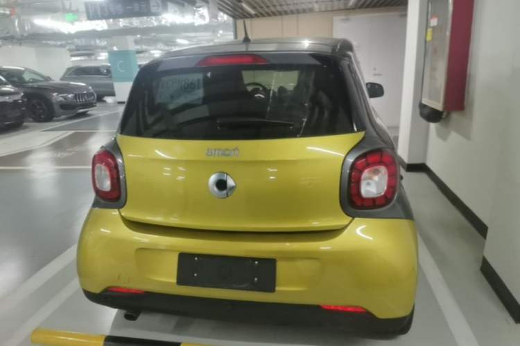 Used smart forfour 2016 0.9T 66 kW Special Edition Rear