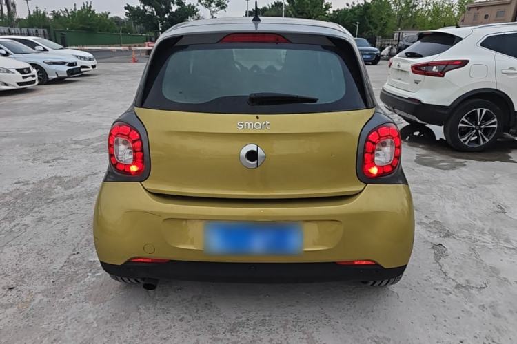 Used smart forfour 2016 0.9T 66 kW Pioneer Edition Rear