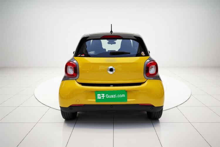 Used smart forfour 2016 1.0L 52 kW Passion Edition Rear