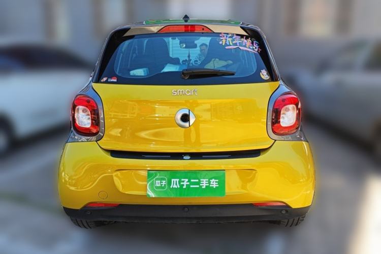 Used smart forfour 2016 1.0L 52 kW Passion Edition Rear