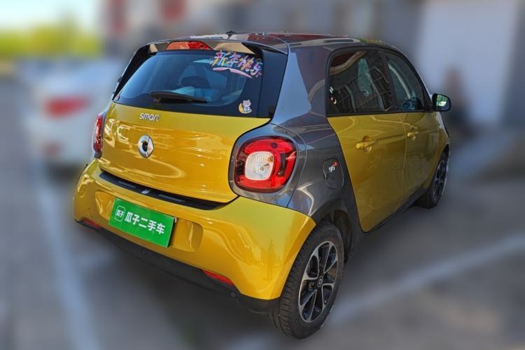 Used smart forfour 2016 1.0L 52 kW Passion Edition Rear Right 45 Deg