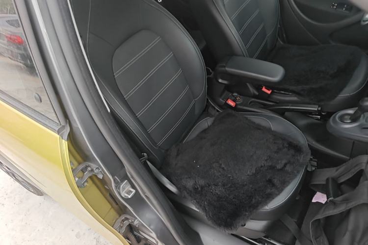 Used smart forfour 2016 0.9T 66 kW Pioneer Edition Right Front Seat