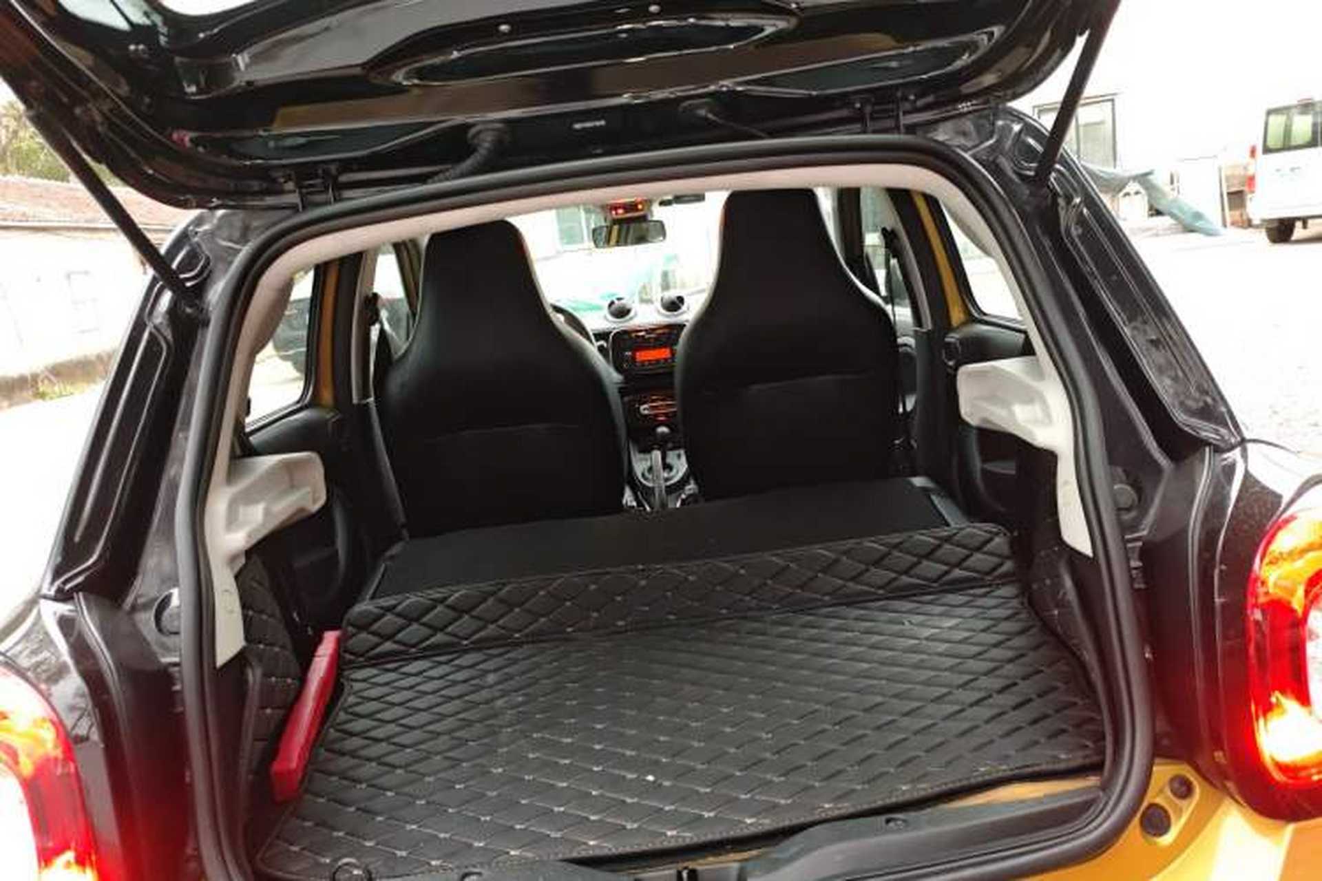 Used smart forfour 2016 1.0L 52 kW Dynamic Edition Trunk