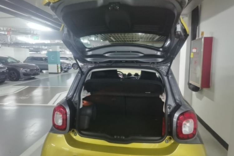 Used smart forfour 2016 0.9T 66 kW Special Edition Trunk