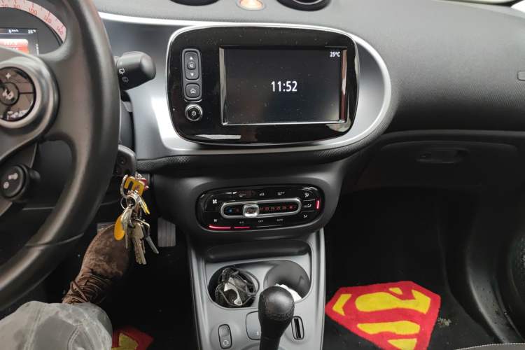 Used smart forfour 2017 0.9T 66kW Beloved Special Edition Audio And AC Panel