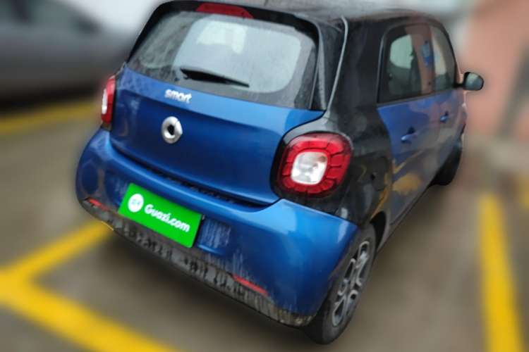Used smart forfour 2017 0.9T 66kW Beloved Special Edition Rear Right 45 Deg