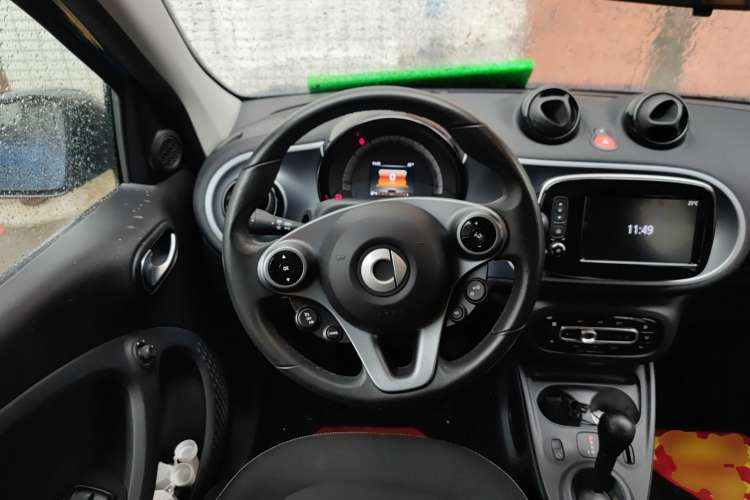 Used smart forfour 2017 0.9T 66kW Beloved Special Edition Steering Wheel