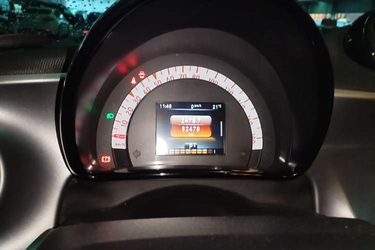 Used smart forfour 2017 0.9T 66kW Beloved Special Edition Instrument Cluster