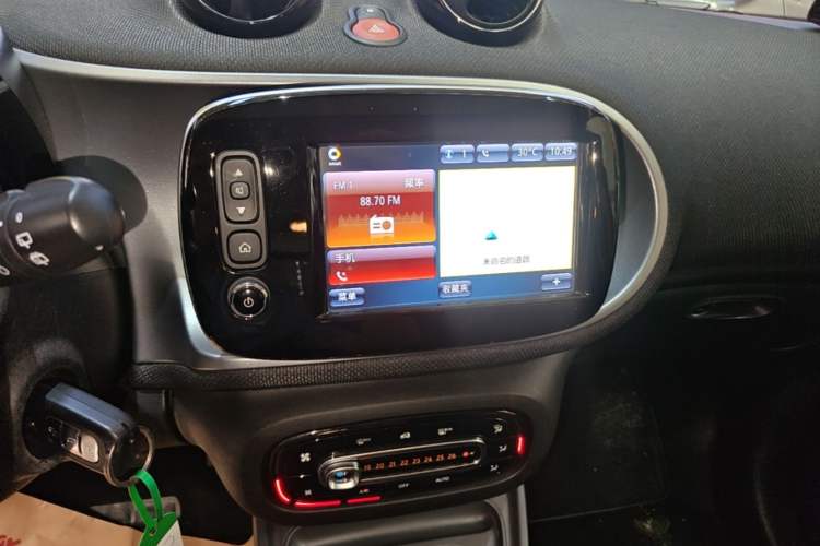Used smart forfour 2017 0.9T 66kW Beloved Special Edition Audio And AC Panel