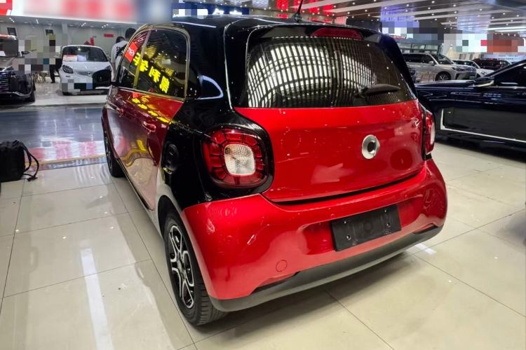 Used smart forfour 2017 0.9T 66kW Beloved Special Edition Rear Left 45 Deg