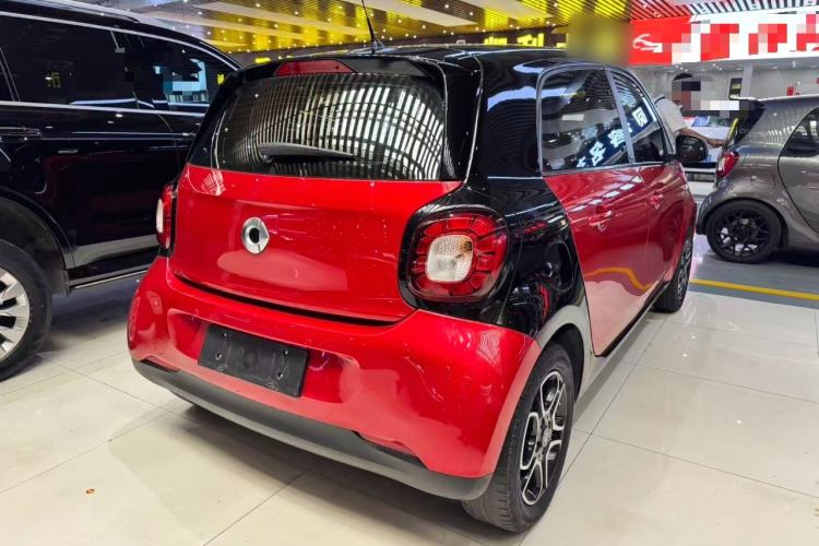 Used smart forfour 2017 0.9T 66kW Beloved Special Edition Rear Right 45 Deg