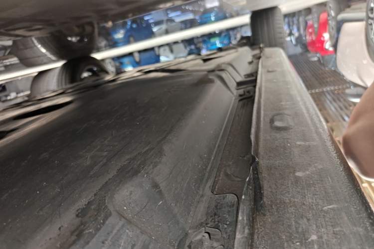 Used smart forfour 2017 0.9T 66kW Beloved Special Edition Right Side Sill