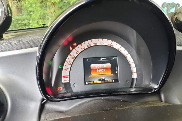 Used smart forfour 2017 0.9T 66kW Beloved Special Edition Instrument Cluster