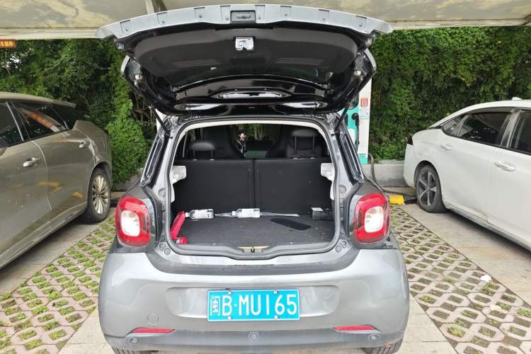 Used smart forfour 2017 0.9T 66kW Beloved Special Edition Trunk