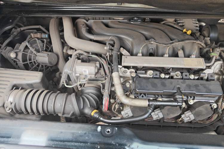 Used smart forfour 2018 1.0L 52kW Passion Edition Engine Bay