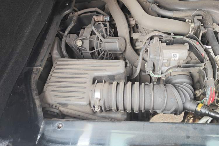 Used smart forfour 2018 1.0L 52kW Passion Edition Engine Bay Right