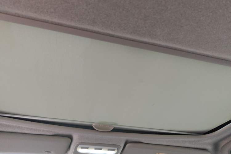 Used smart forfour 2018 1.0L 52kW Passion Edition Headliner