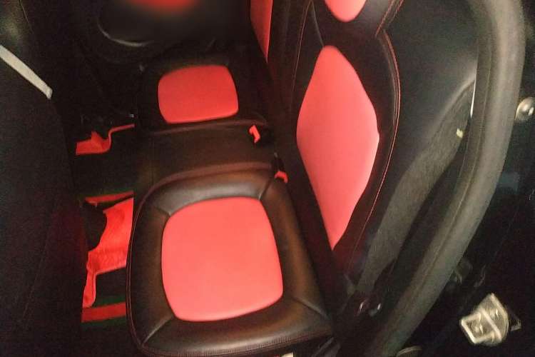 Used smart forfour 2018 1.0L 52kW Passion Edition Left Rear Seat