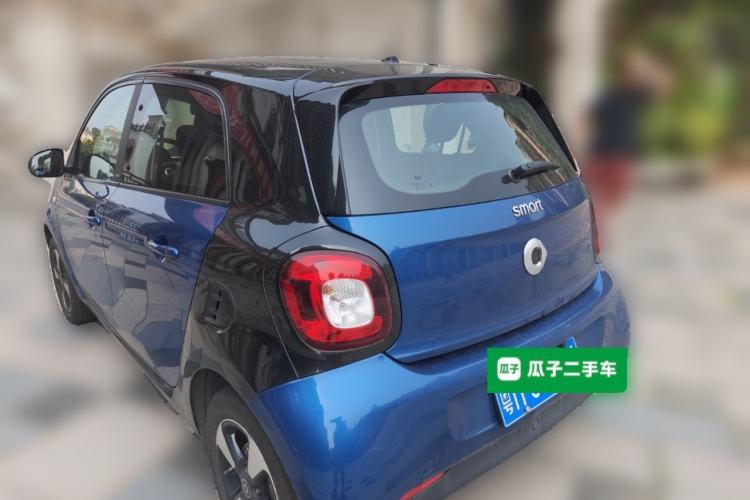 Used smart forfour 2018 1.0L 52kW Passion Edition Rear Left 45 Deg