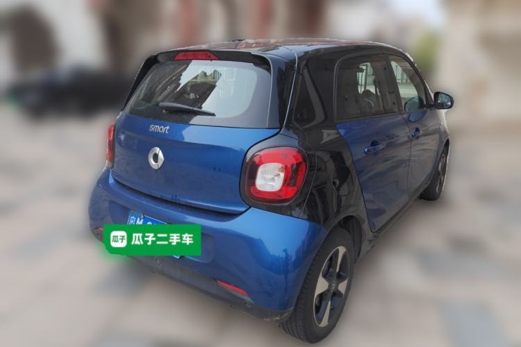 Used smart forfour 2018 1.0L 52kW Passion Edition Rear Right 45 Deg