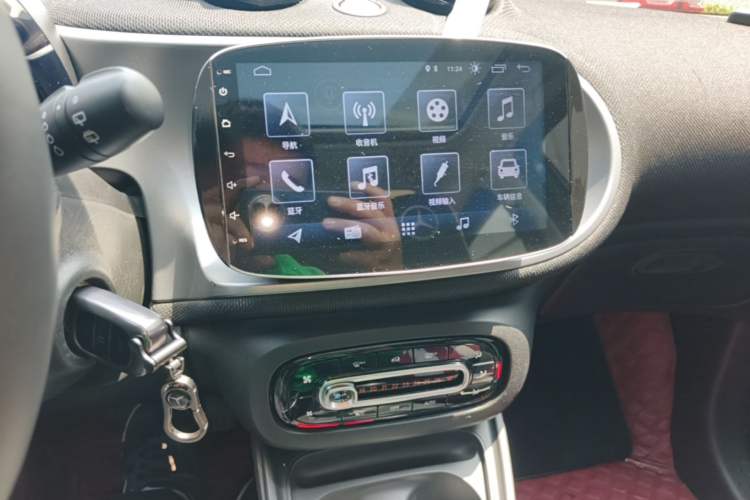 Used smart forfour 2018 1.0L 52kW Passion Edition Audio And AC Panel
