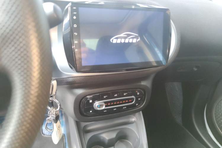 Used smart forfour 2018 1.0L 52kW Passion Edition Audio And AC Panel