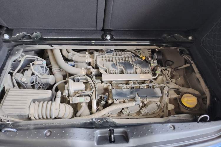 Used smart forfour 2018 0.9T 66 kW Fashion Edition Engine Bay