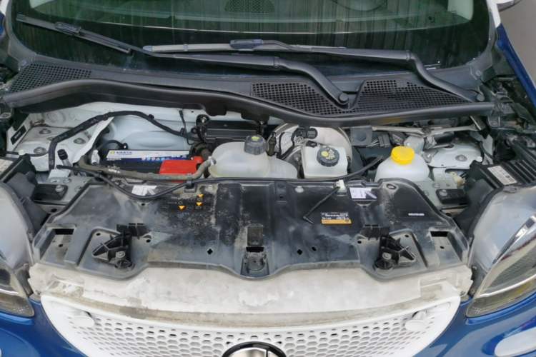 Used smart forfour 2018 1.0L 52kW Passion Edition Engine Bay