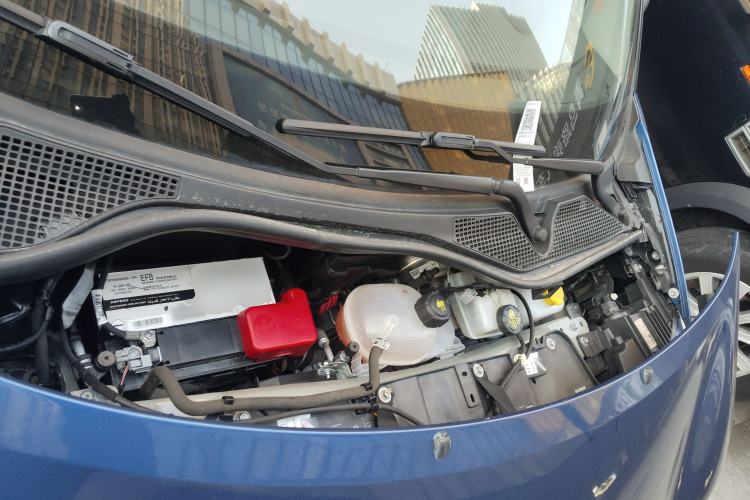Used smart forfour 2018 1.0L 52 kW Dynamic Edition Engine Bay