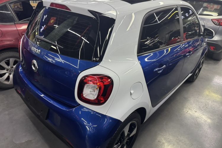 Used smart forfour 2018 1.0L 52kW Passion Edition Exterior 4