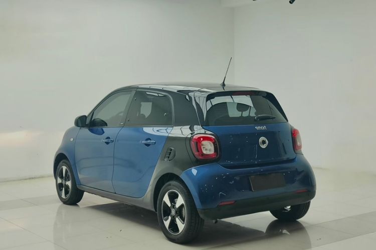 Used smart forfour 2018 1.0L 52kW Passion Edition Exterior 4