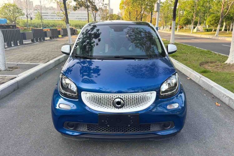Used smart forfour 2018 1.0L 52kW Passion Edition Exterior 5