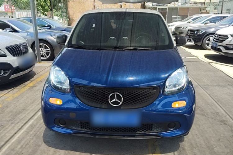 Used smart forfour 2018 1.0L 52 kW Dynamic Edition Front