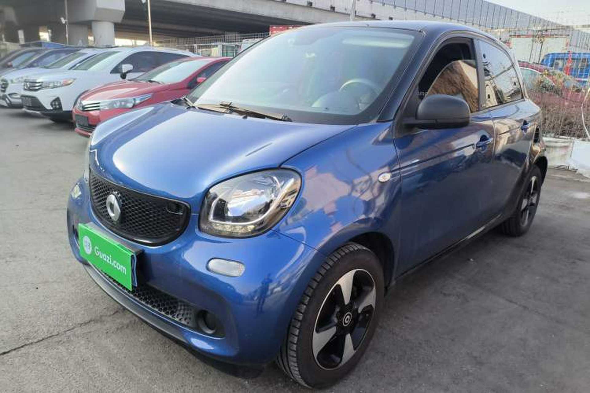Used smart forfour 2018 1.0L 52kW Passion Edition Front Left 45 Deg
