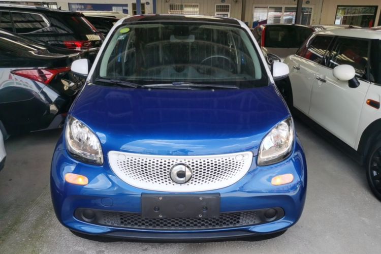 Used smart forfour 2018 1.0L 52kW Passion Edition Front