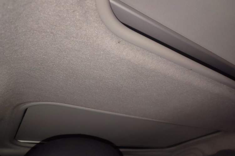 Used smart forfour 2018 1.0L 52kW Passion Edition Headliner