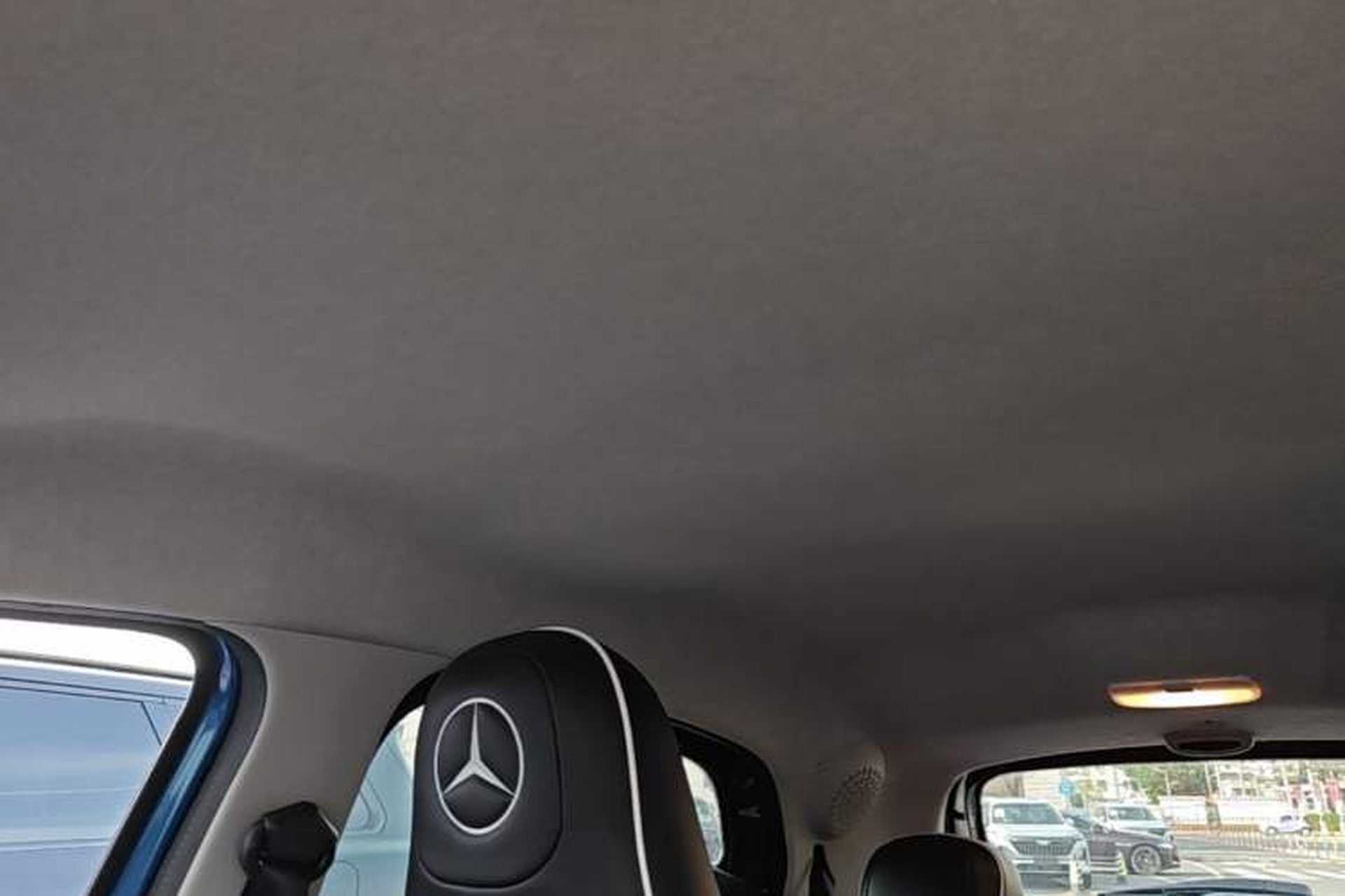 Used smart forfour 2018 1.0L 52 kW Dynamic Edition Headliner