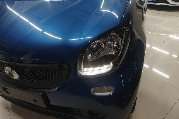 Used smart forfour 2018 1.0L 52 kW Dynamic Edition Left Front Headlight