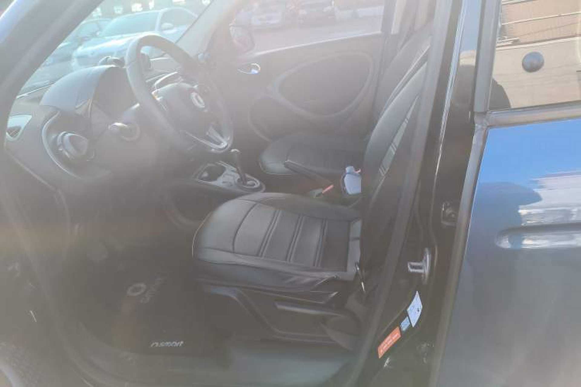 Used smart forfour 2018 1.0L 52kW Passion Edition Left Front Seat