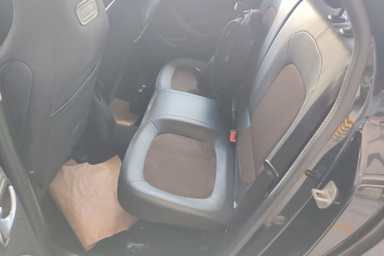 Used smart forfour 2018 0.9T 66 kW Fashion Edition Left Rear Seat