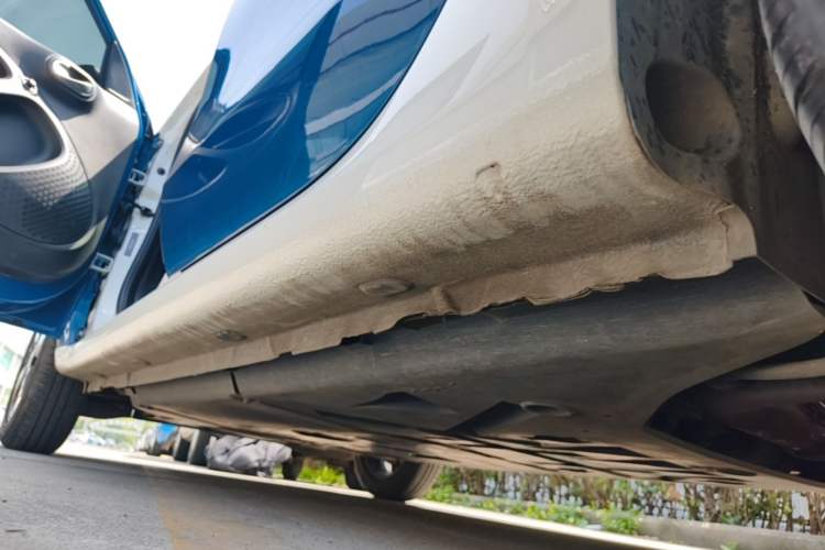 Used smart forfour 2018 1.0L 52kW Passion Edition Left Side Sill