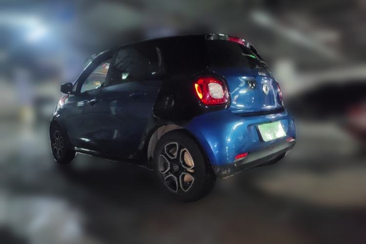 Used smart forfour 2018 1.0L 52kW Passion Edition Rear Left 45 Deg