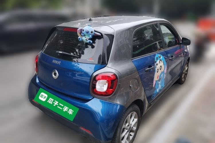Used smart forfour 2018 1.0L 52 kW Dynamic Edition Rear Right 45 Deg