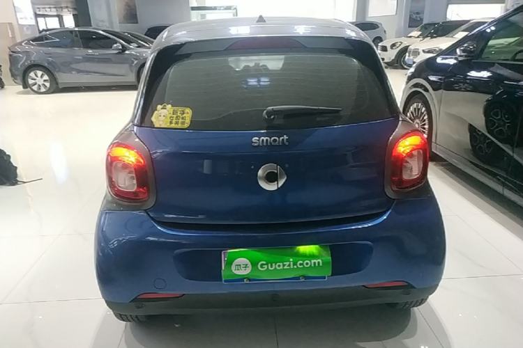 Used smart forfour 2018 1.0L 52kW Passion Edition Rear