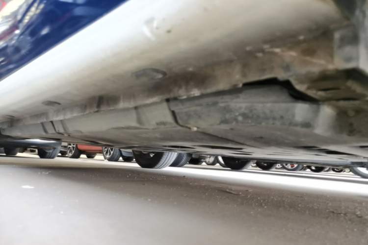 Used smart forfour 2018 1.0L 52kW Passion Edition Right Side Sill