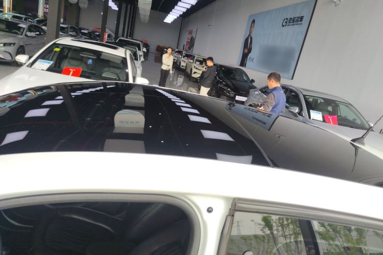 Used smart forfour 2018 1.0L 52kW Passion Edition Roof